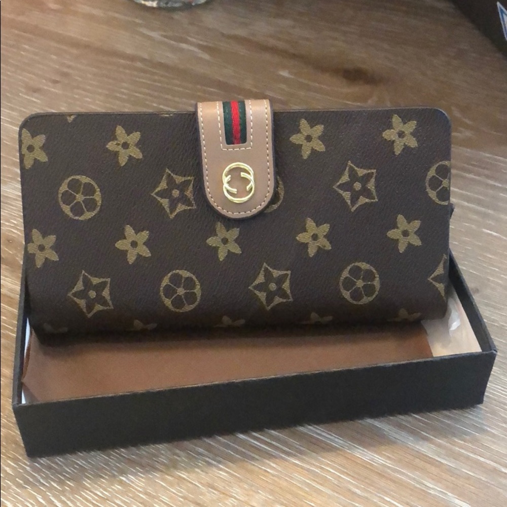 Fashion wallet